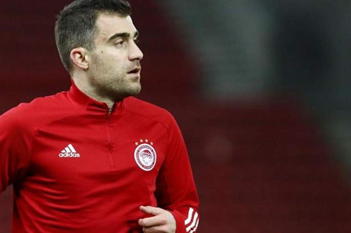 «Τρέχει» για Αϊντχόφεν ο Παπασταθόπουλος – Τι «παίζει» με Βαλμπουενά