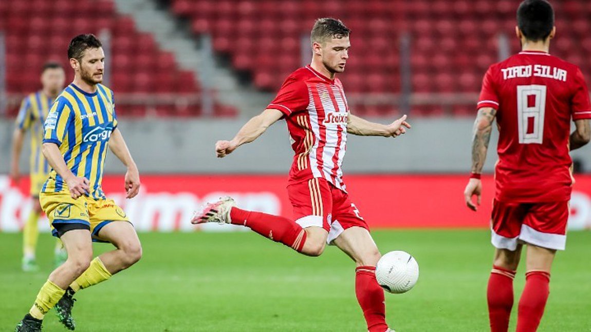 «Σβηστός» στους «8» ο Ολυμπιακός, επικράτησε με 3-0 του Παναιτωλικού