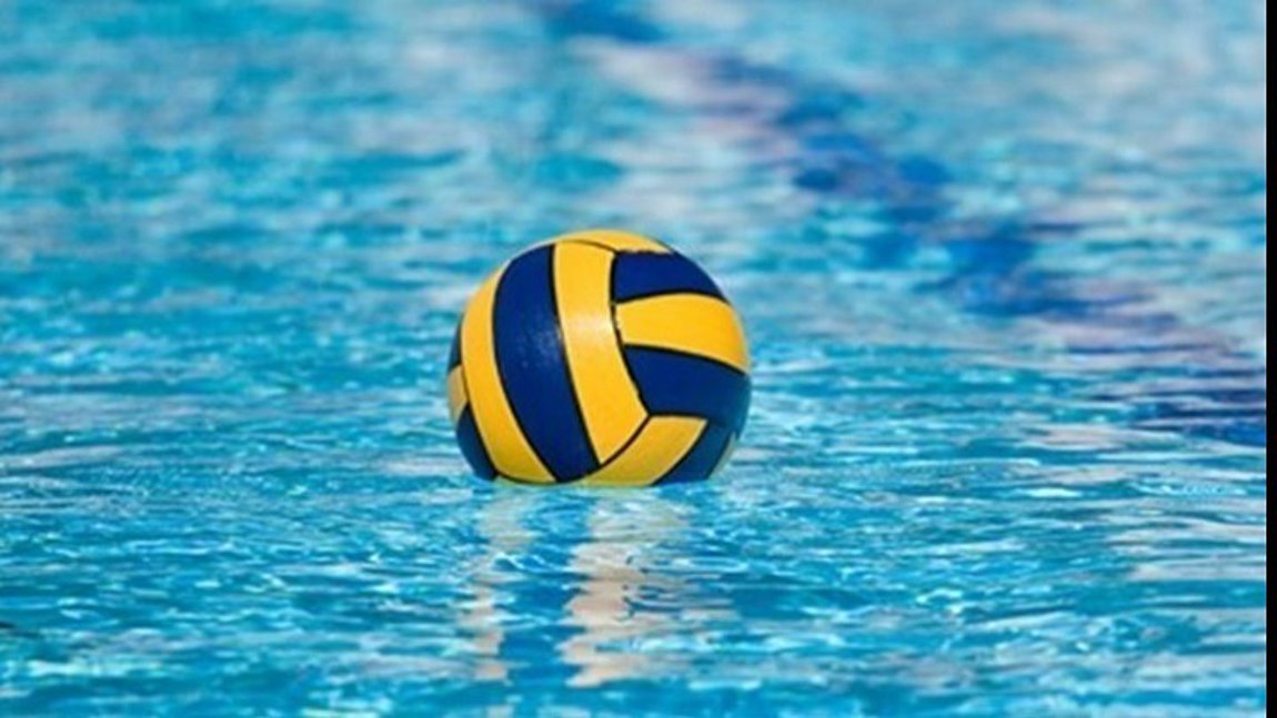 Με το… δεξί ο Ολυμπιακός