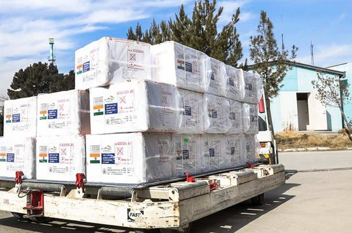 Κορωνοϊός: Το Αφγανιστάν παρέλαβε μισό εκατομμύριο δόσεις του εμβολίου της AstraZeneca