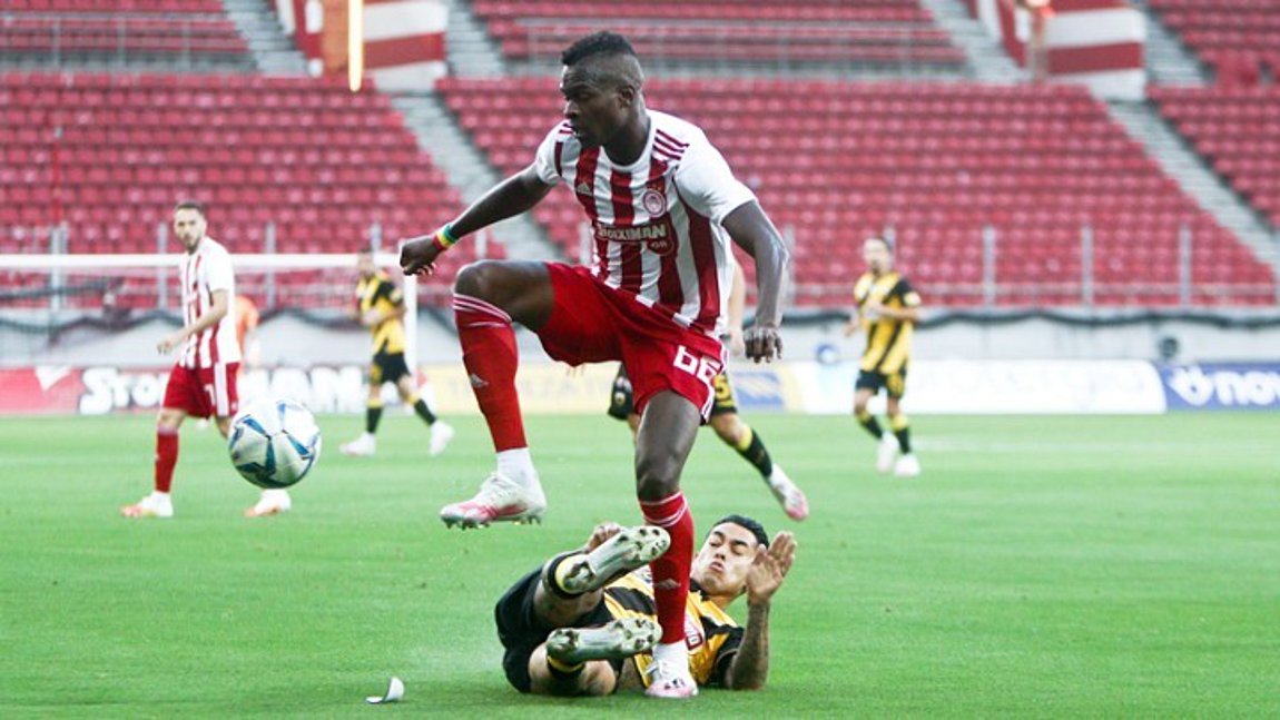 Ο Ολυμπιακός ανακοίνωσε Σισέ έως το καλοκαίρι του 2024