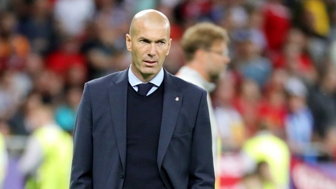 Ο Ζιντάν υποψήφιος διάδοχος του Ντεσάν