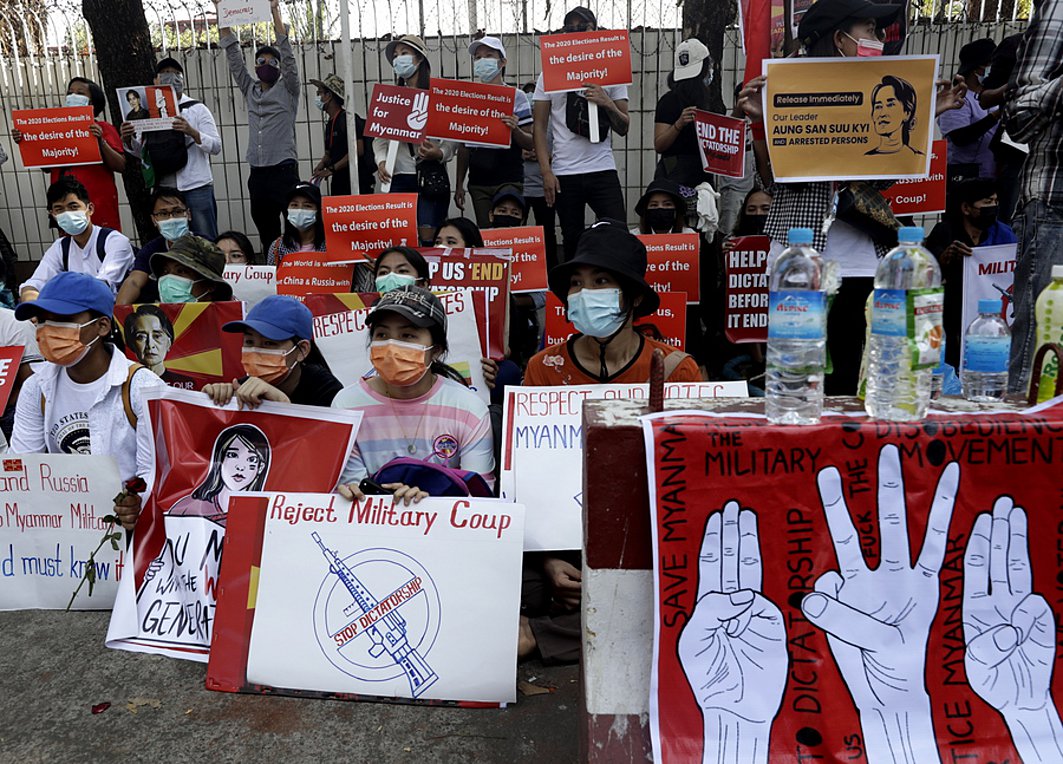 Μιανμάρ: Συνεχίζονται οι διαδηλώσεις – Η στρατιωτική χούντα αυξάνει την πίεση
