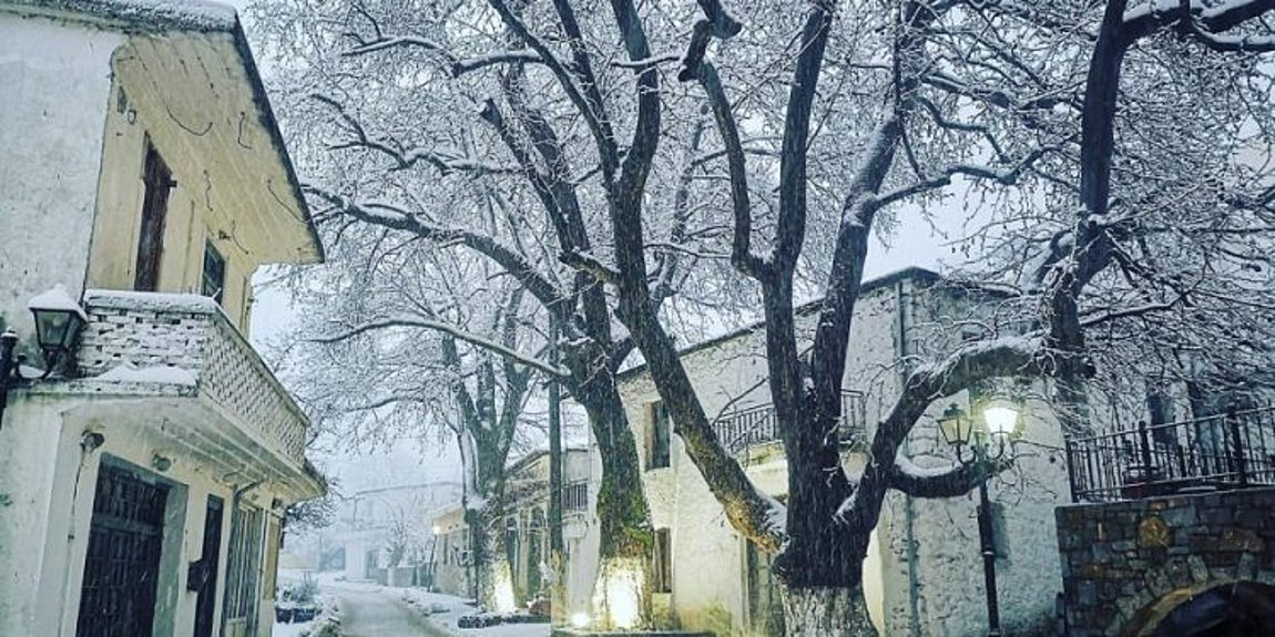 H «Mήδεια» έντυσε στα λευκά την Κρήτη – Πού εντοπίζονται προβλήματα