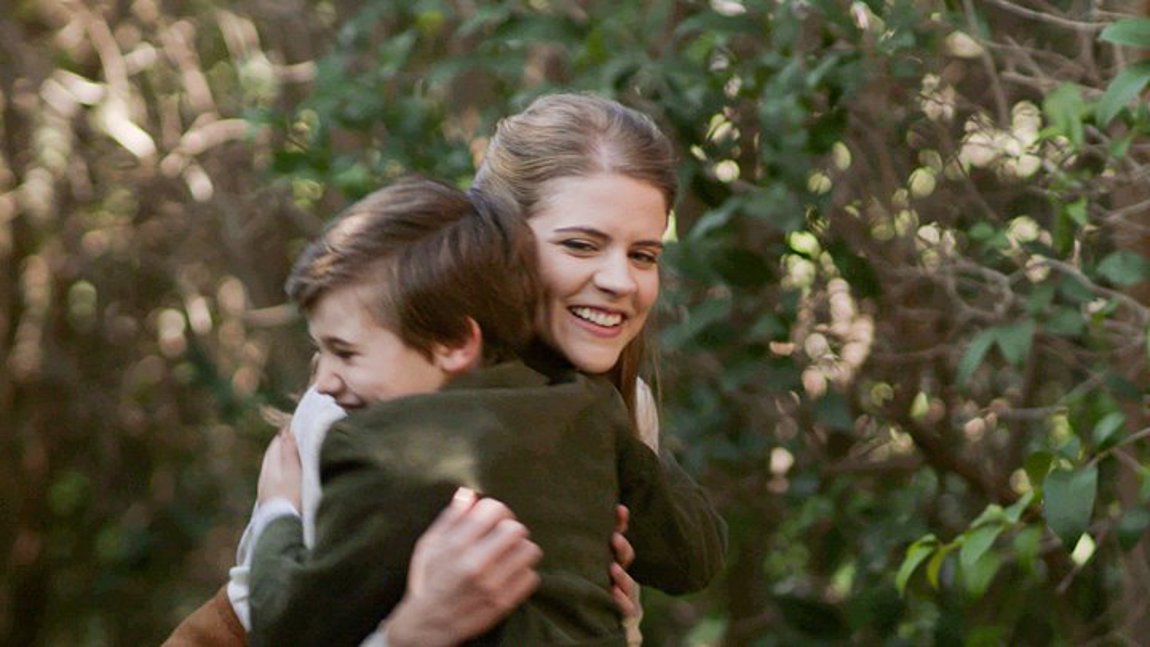 Άγριες Μέλισσες: Ο Βόσκαρης μεταφέρεται σε μυστική τοποθεσία με τη Σοφούλα