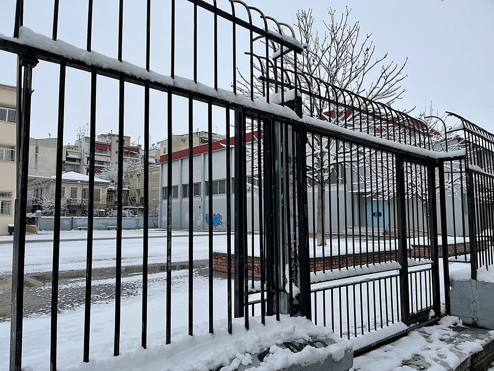 Κλειστά και σήμερα τα σχολεία στη Λάρισα λόγω της κακοκαιρίας
