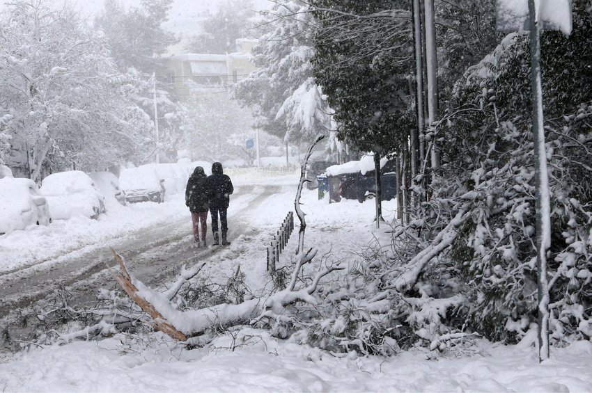 ΕΜΥ: Ηταν ο μεγαλύτερος χιονιάς της τελευταίας 40ετίας - Χιόνιζε επί 36 ώρες στην Αττική