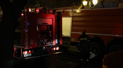 Θεσσαλονίκη: IX εν κινήσει τυλίχθηκε στις φλόγες και κάηκε ολοσχερώς
