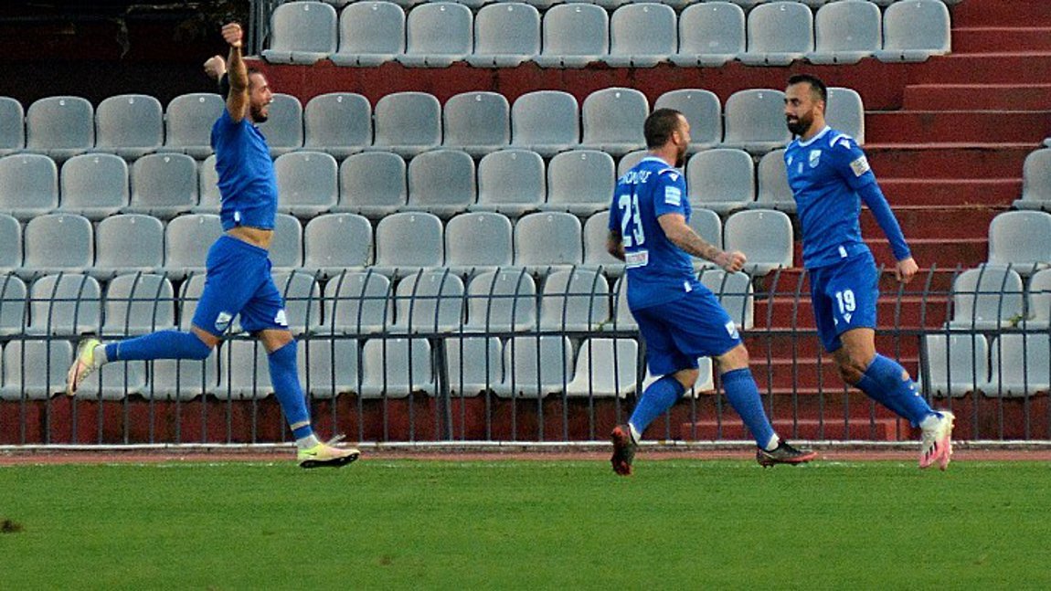 Προς παραμονή η Λαμία, προς SL 2 η ΑΕΛ – ΒΙΝΤΕΟ