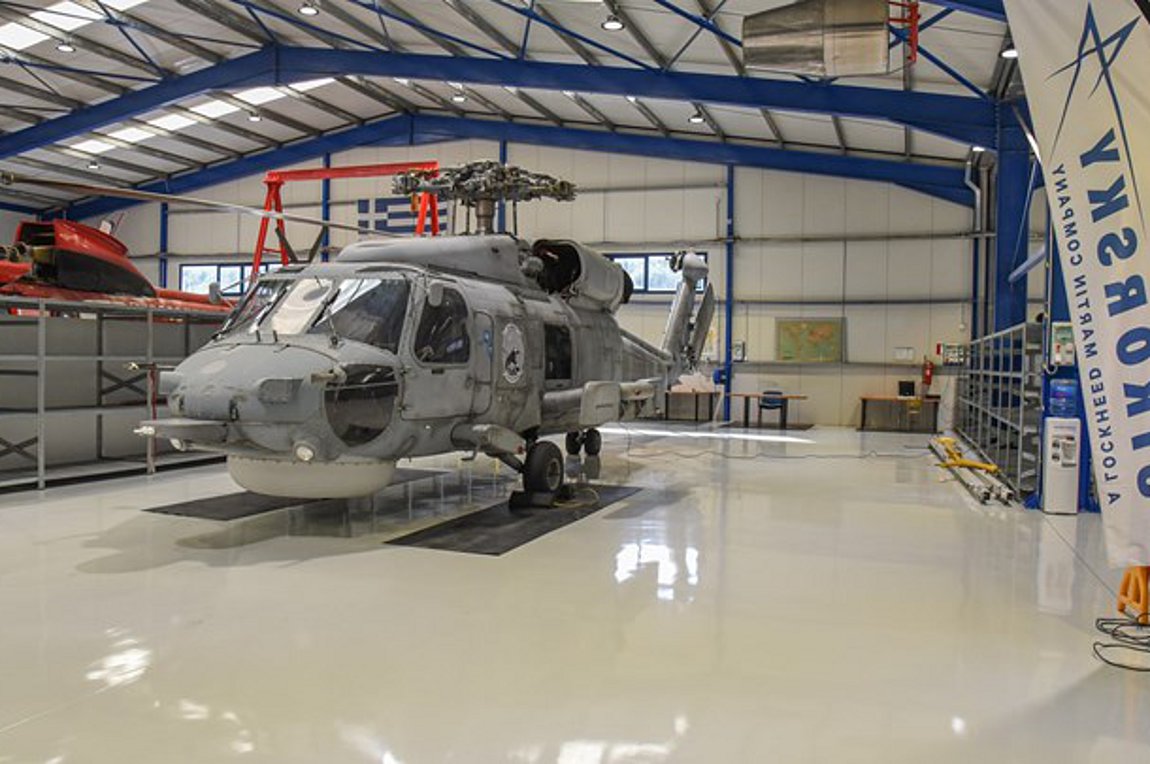 To Πολεμικό Ναυτικό αναβαθμίζει σε ελληνικές εγκαταστάσεις τα «γεράκια του Αιγαίου»