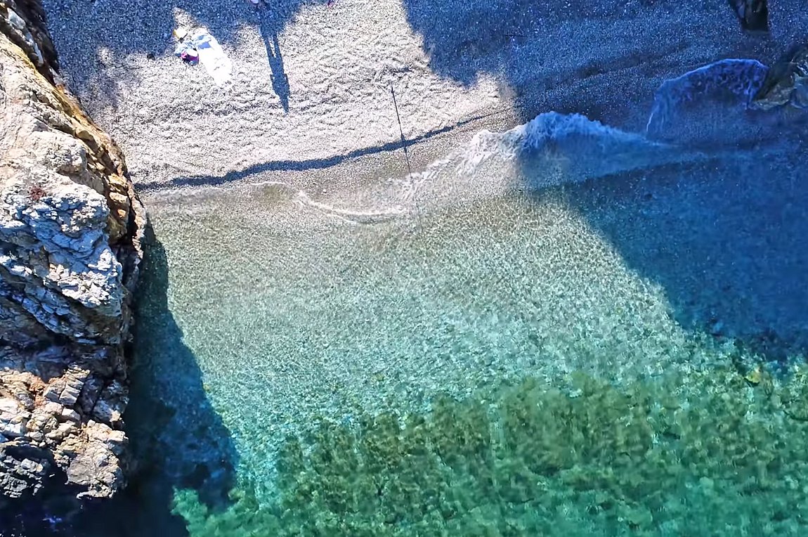 Οι 10 καλύτερες «κρυφές» παραλίες στην Ευρώπη – Φυσικά και από την Ελλάδα