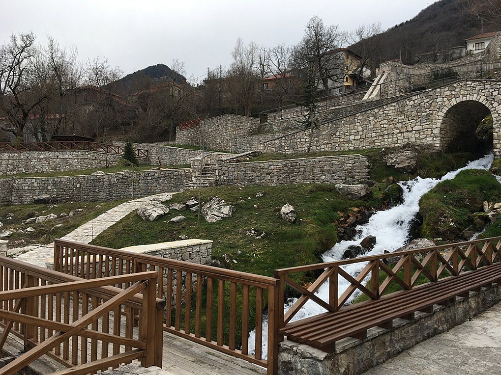 Ιωάννινα: Η «δύναμη του νερού» δίνει ζωή στο Ανθοχώρι Μετσόβου
