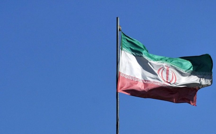 Ιρανός αξιωματικός του στρατού: Οι κρότοι που ακούστηκαν στην Ισφαχάν ήταν από τα συστήματα αντιαεροπορικής άμυνας