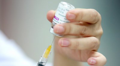 ΕΜΑ: Ενέκρινε την αύξηση της παραγωγής του εμβολίου «Vaxzevria» της AstraZeneca