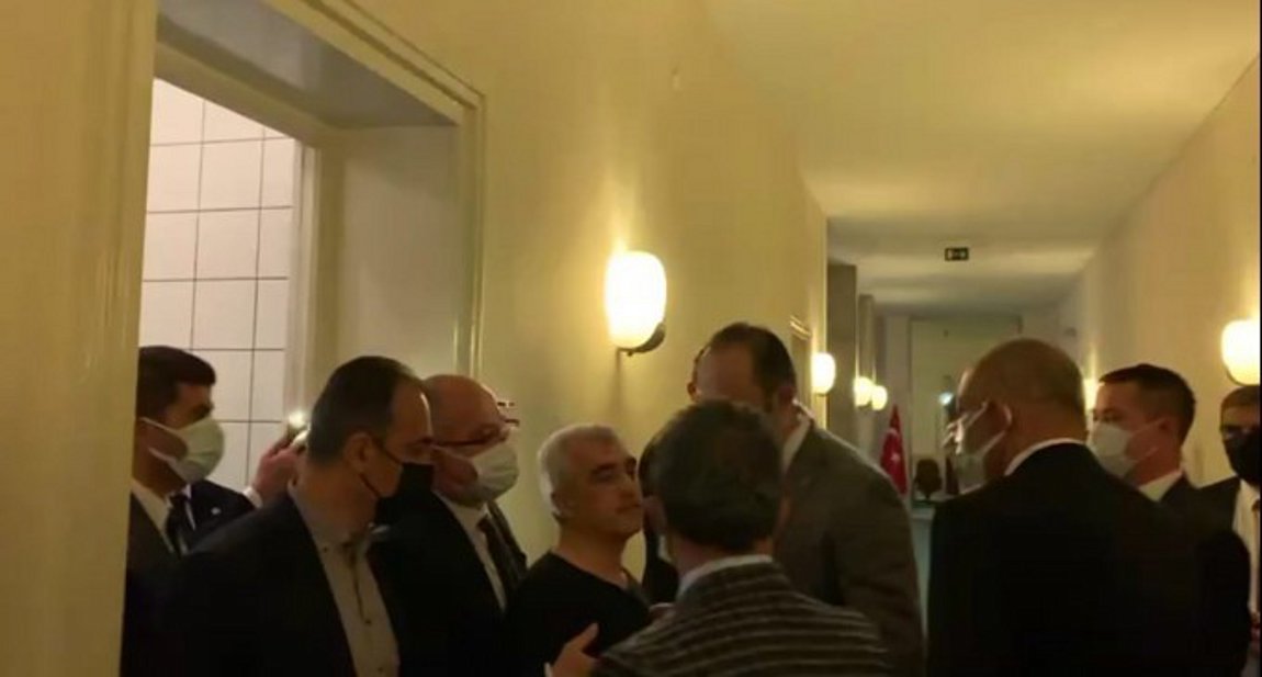 Toυρκία: Συνελήφθη ο φιλοκούρδος βουλευτής Ομέρ Φαρούκ Γκεργκερλίογλου – ΒΙΝΤΕΟ