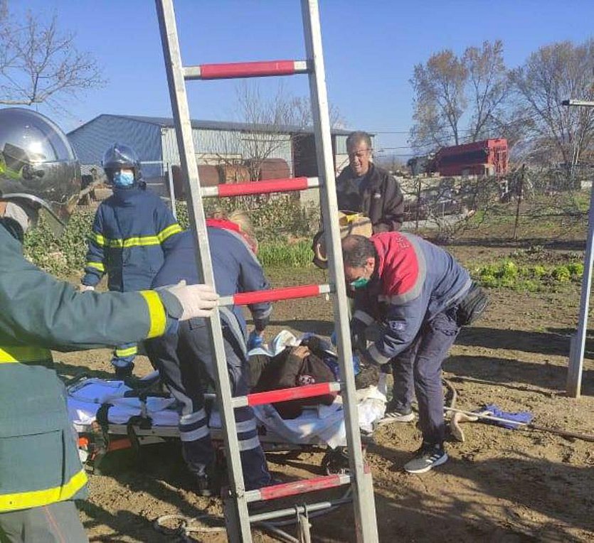 Λάρισα: Σε φρεάτιο λυμάτων έπεσε 67χρονη στον Πλατύκαμπο
