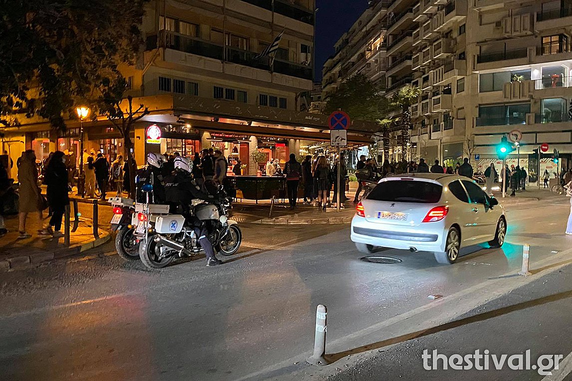 Lockdown: Συνωστισμός ξανά σε μπαρ στην Θεσσαλονίκη – Ελεγχοι της ΕΛ.ΑΣ.