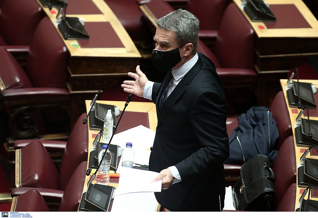 Λοβέρδος: Υπάρχουν οφέλη από τη Συμφωνία των Πρεσπών;