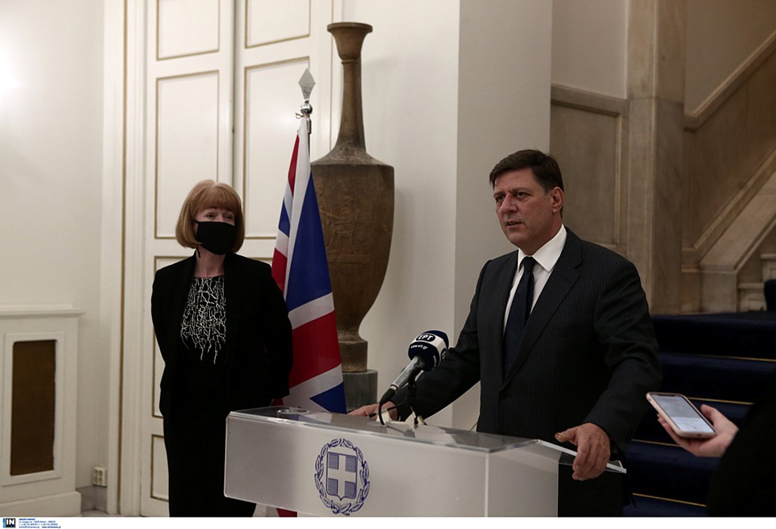 Βαρβιτσιώτης: Προσβλέπουμε στο να υποδεχθούμε τους Βρετανούς για τις διακοπές τους