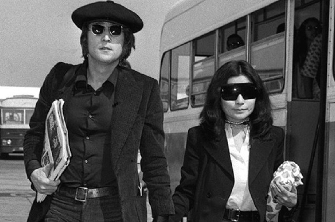 Ακυκλοφόρητα πλάνα από τη ζωή στο σπίτι των Lennon και Ono