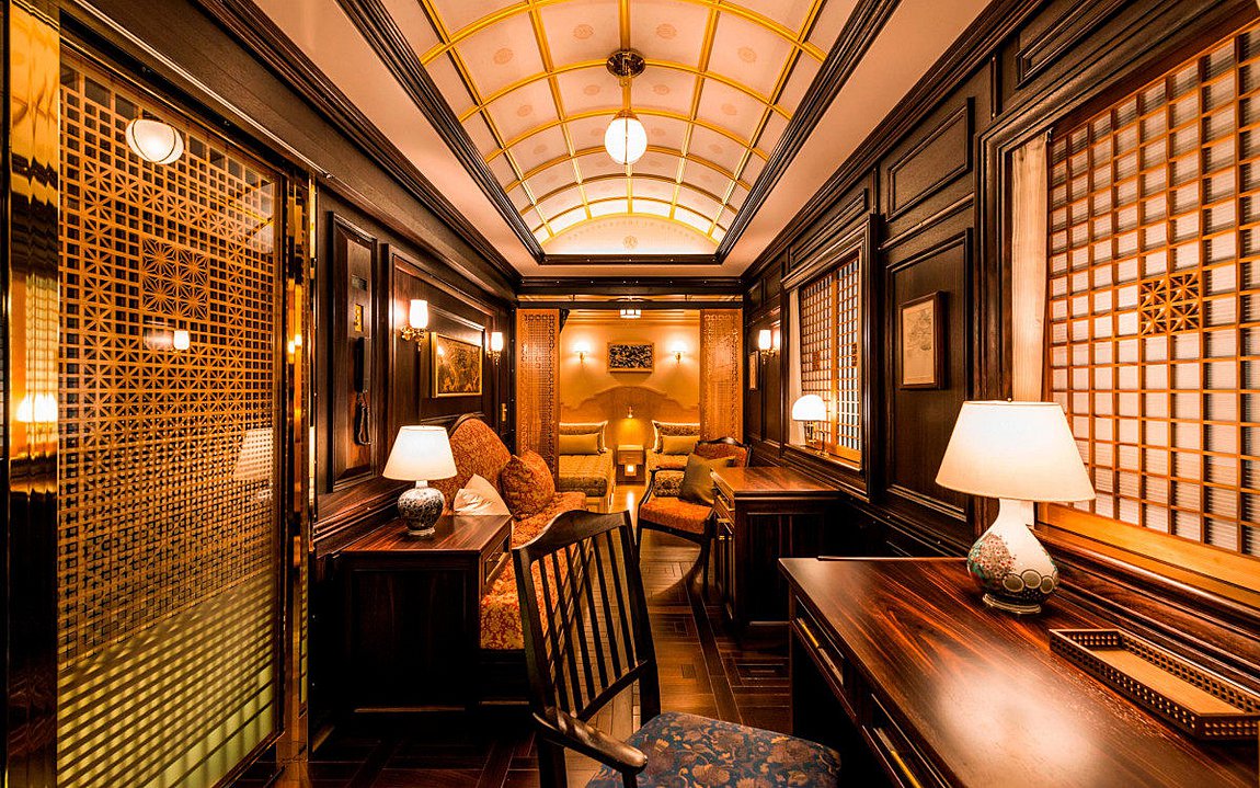 Ταξιδεύοντας με το πιο πολυτελές τρένο στον κόσμο (βίντεο)