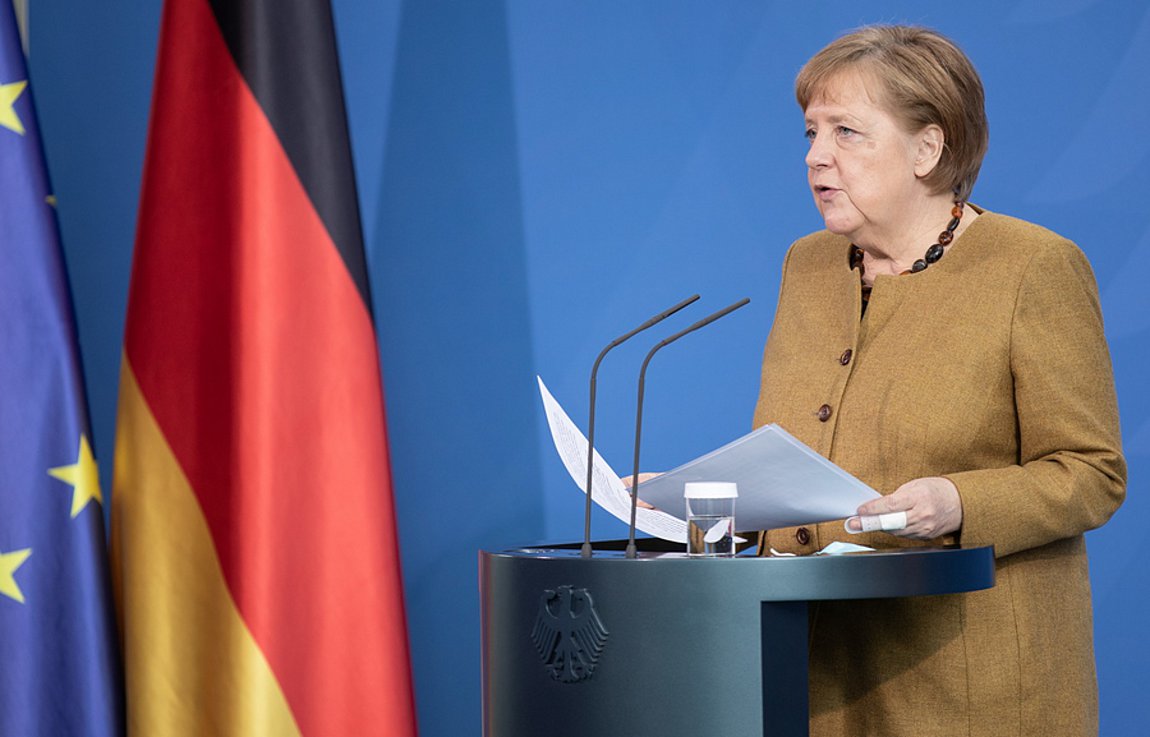 Μέρκελ: Σημαντική και αναγκαία η αλλαγή στη νομοθεσία για τα μεταδοτικά νοσήματα