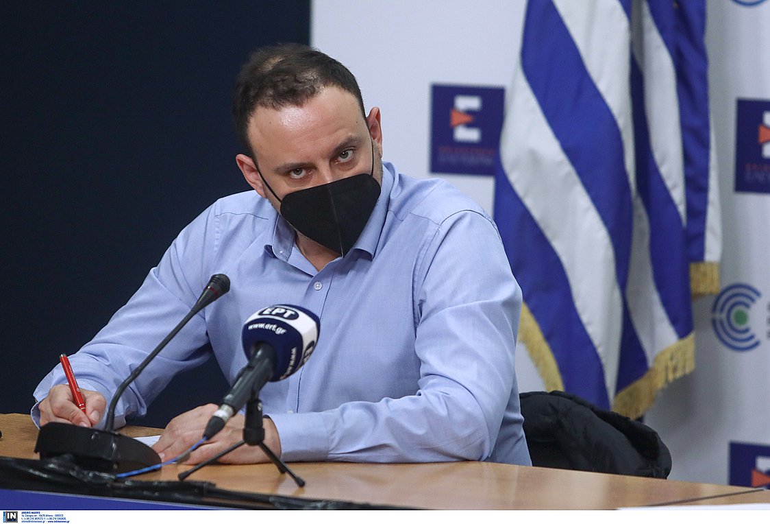 Μαγιορκίνης: Ο αριθμός των ενεργών κρουσμάτων παρουσιάζει εύθραυστη σταθεροποίηση