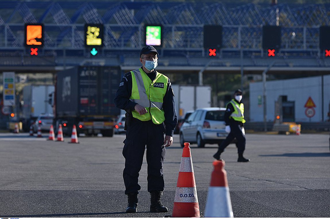 Πάσχα στο χωριό; Τι λένε Εξαδάκτυλος – Βασιλακόπουλος