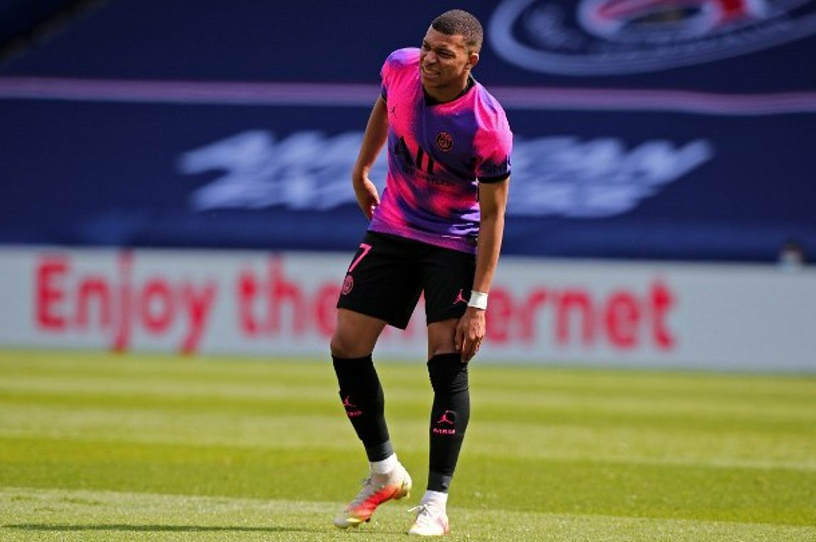 Τέσσερις φορές έχει αρνηθεί στην Παρί ΣΖ ο Μπαπέ