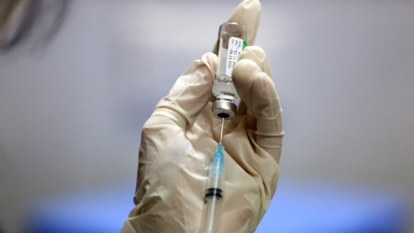 Εμβολιασμοί: Άνοιξε η πλατφόρμα για τους 30-39 ετών - Κλείστηκαν τα πρώτα 60.000 ραντεβού