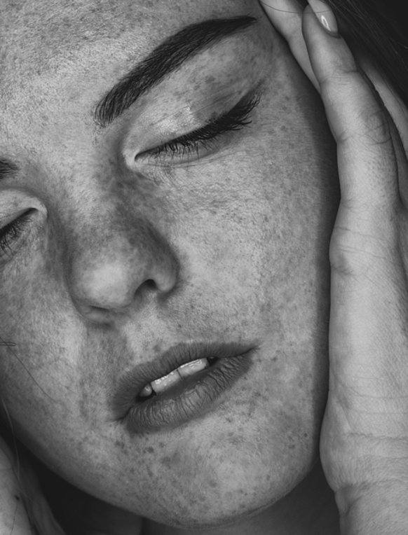 Beauty expert’s tips: Η σωστή προετοιμασία της επιδερμίδας πριν το μακιγιάζ