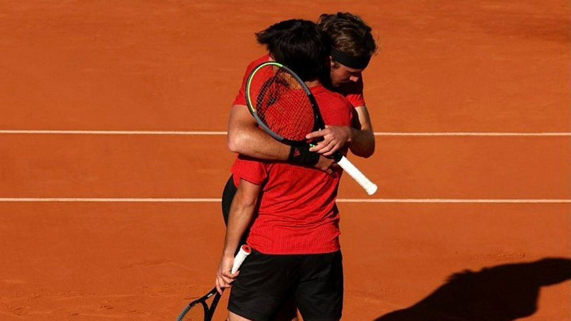 Ηττα για τα αδέλφια Τσιτσιπά στη Λιόν