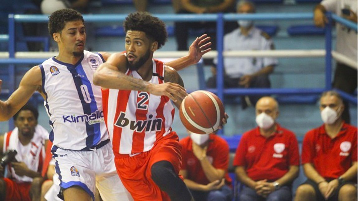 Άνετη πρόκριση στα προημιτελικά του Κυπέλλου για τον Ολυμπιακό