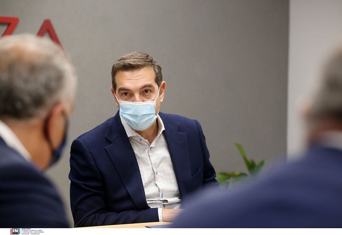 Τσίπρας: Στρατηγική της κυβέρνησης για τις ΜμΕ είναι συγχωνεύσεις ή λουκέτο