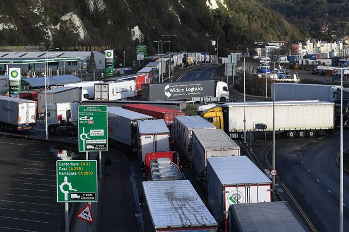 Βρετανία: Σε ετοιμότητα οι ένοπλες δυνάμεις για να αντιμετωπιστεί η έλλειψη καυσίμων