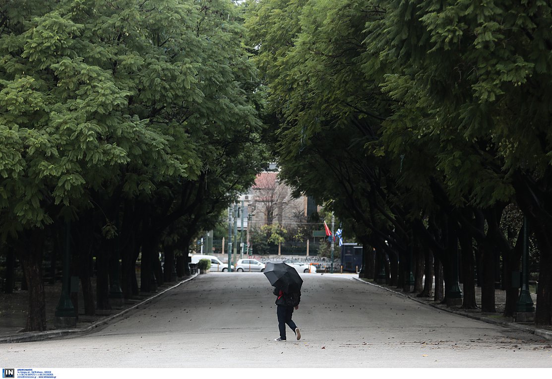 Καιρός την Τρίτη: Τοπικές βροχές και πτώση της θερμοκρασίας