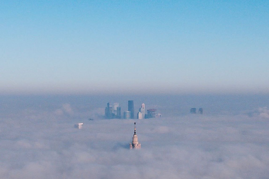 Ρωσία: Η Μόσχα τυλίχτηκε σε πυκνή ομίχλη ύψους 120 μέτρων
