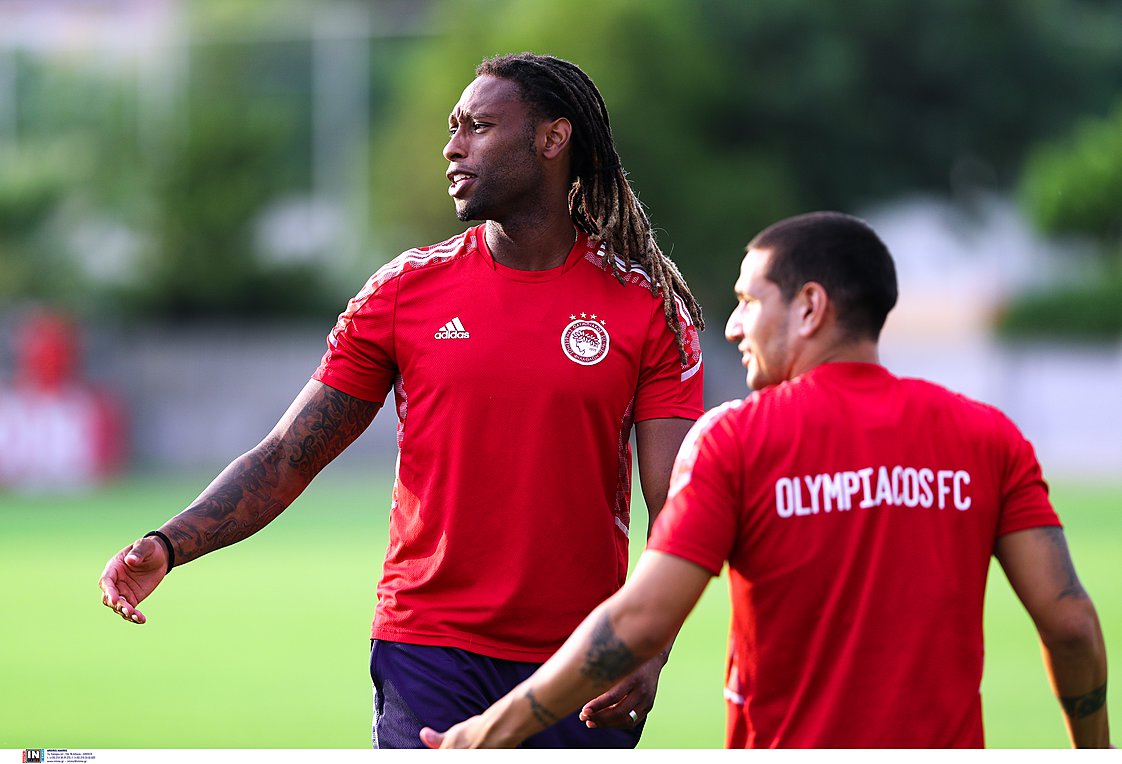 Στα «ραντάρ» Πόρτο και Μπενφίκα ο Σεμέδο