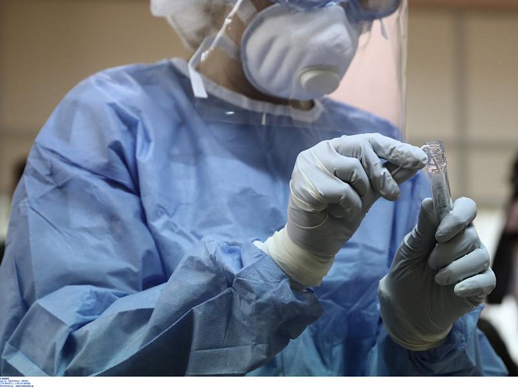 Έρχονται σήμερα στην Ελλάδα 2.000 μονοκλωνικά αντισώματα