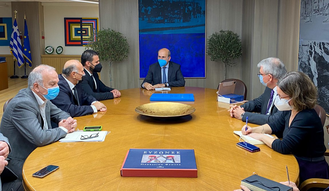 Χατζηδάκης: Σύντομα η λύση για τις συντάξεις των ομογενών