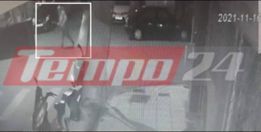 Eordaialive.com - Τα Νέα της Πτολεμαΐδας, Εορδαίας, Κοζάνης Πάτρα: Άνδρας σπάει αυτοκίνητα με ρόπαλο και τρομοκρατεί κόσμο (βίντεο)