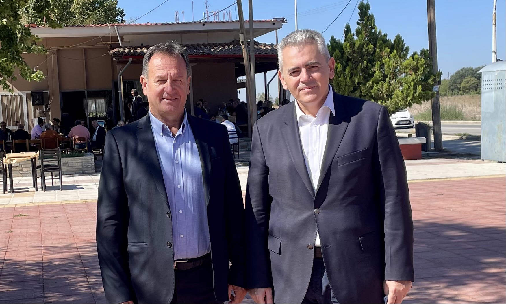 Ο Βουλευτής της ΝΔ με τον πρόεδρο του Ελευθέριου Ηλία Αράπη. 