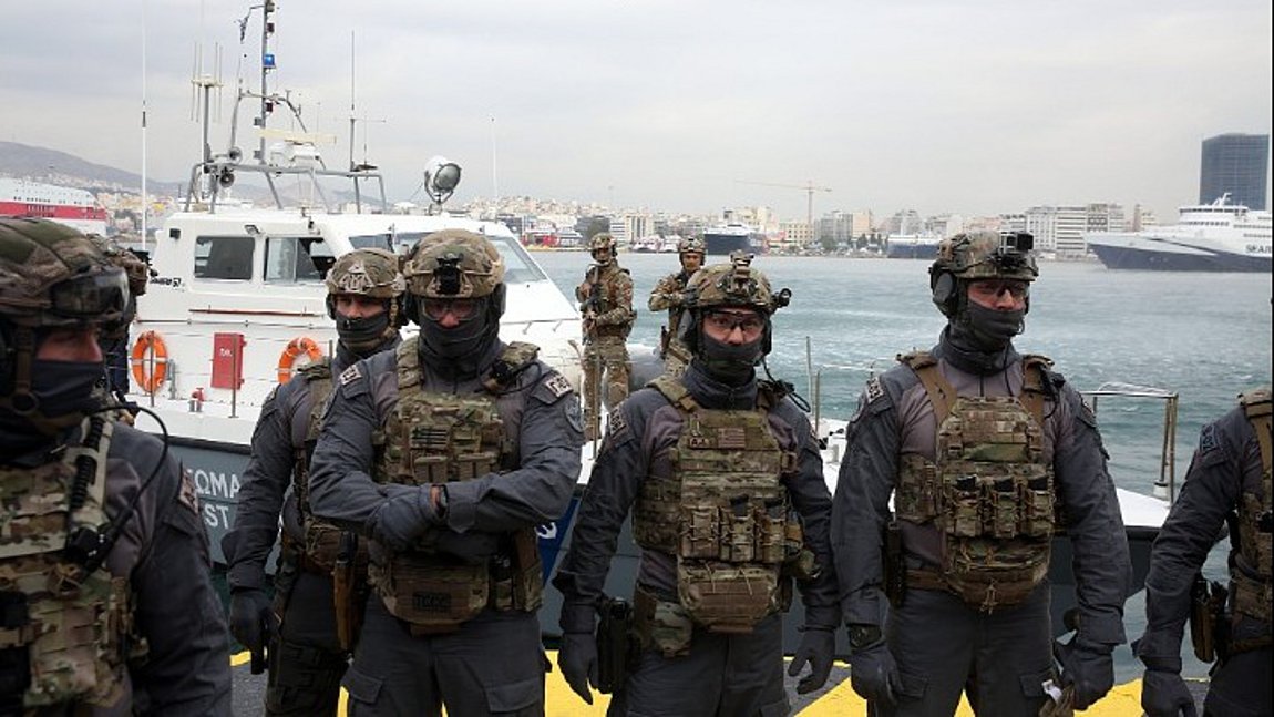 Πλακιωτάκης: Υλοποιούμε ένα μεγάλο πρόγραμμα ενίσχυσης των Ειδικών Δυνάμεων του Λιμενικού Σώματος