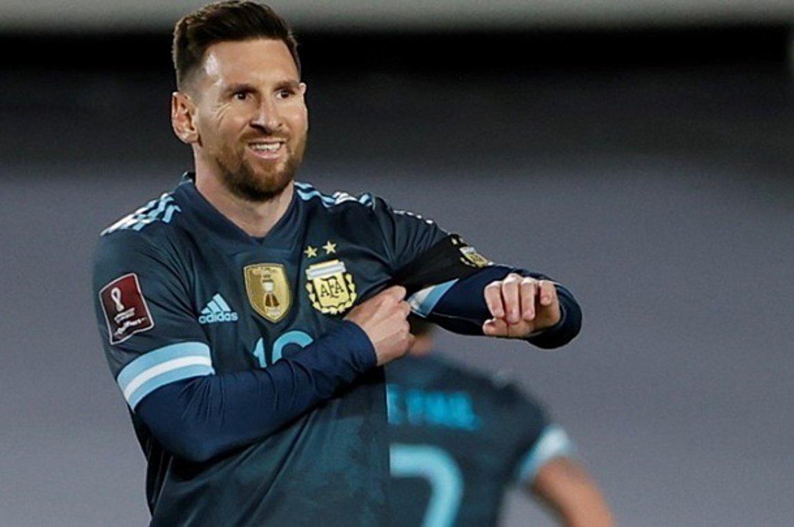 Ο Μέσι παραμένει φαβορί για την «Χρυσή Μπάλα»