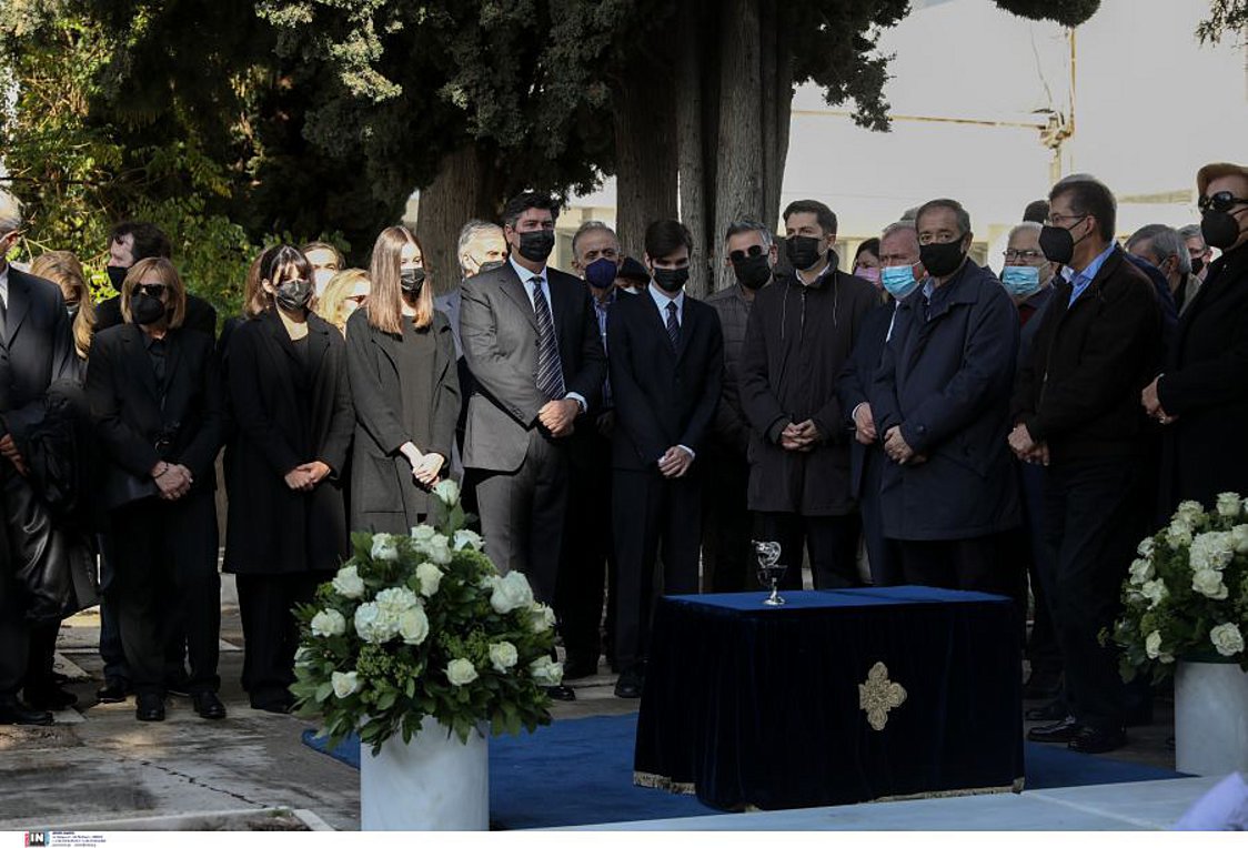 Φώφη Γεννηματά: Στο Α’ Νεκροταφείο τελέστηκε το 40ήμερο μνημόσυνο