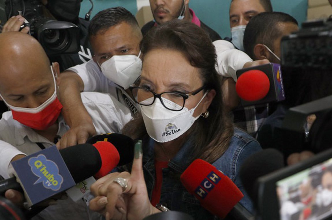 Προεδρικές εκλογές στην Ονδούρα: Μαζική συμμετοχή – Φαβορί η Κάστρο