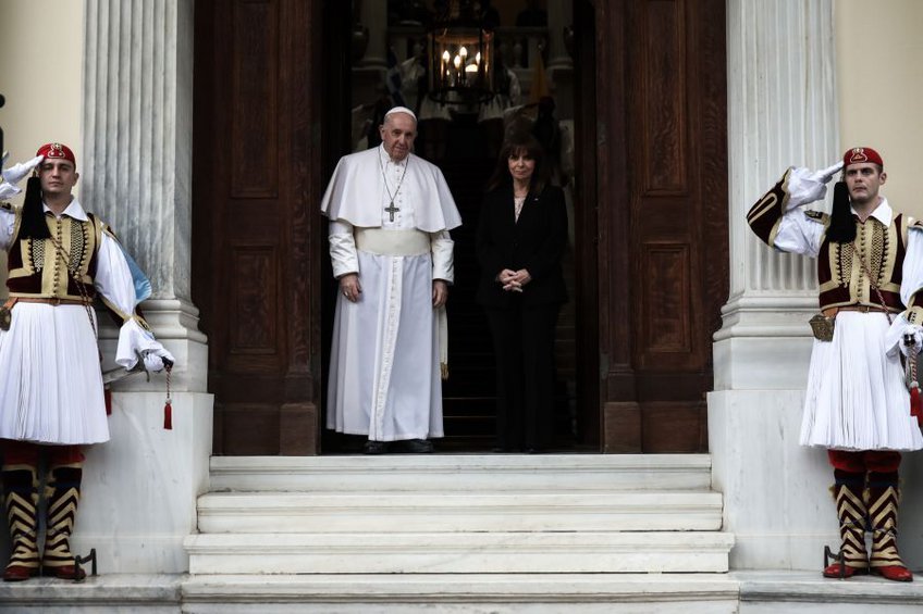 اخبار اليونان - البابا فرانسيس: "العالم سيكون مختلفًا بدون اليونان" - والرسائل التي أرسلها