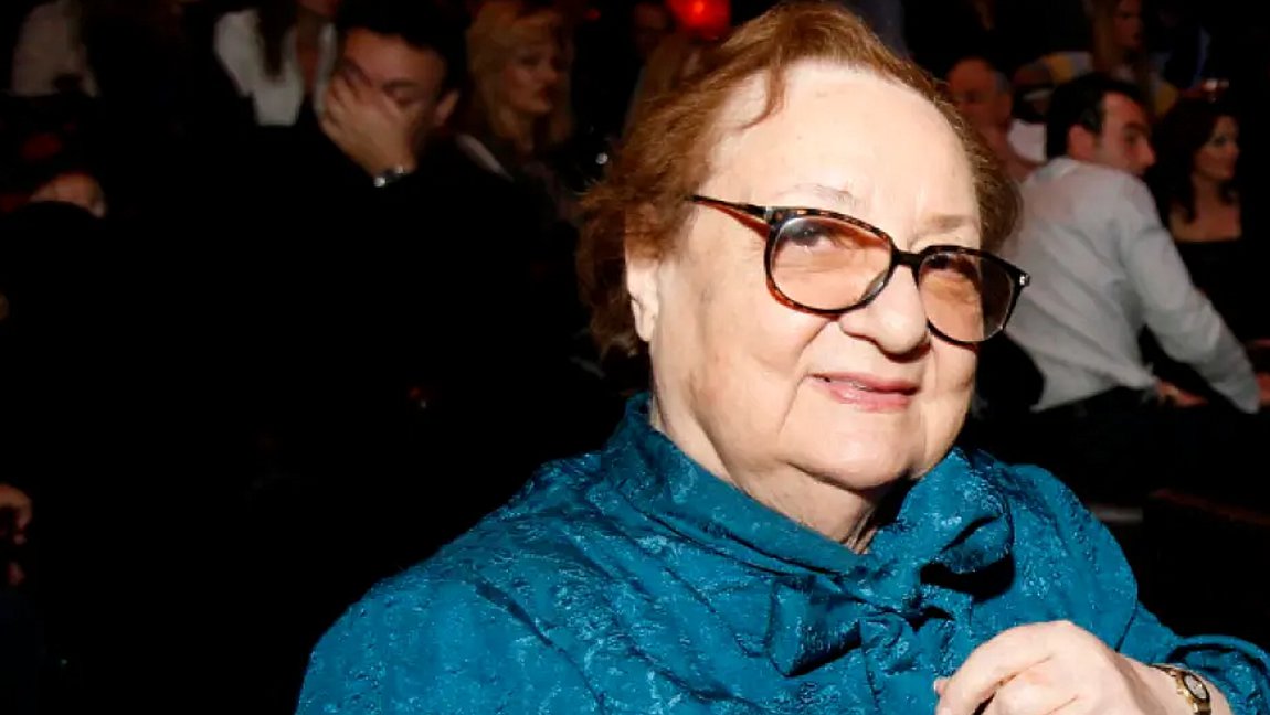 Πέθανε η Ρoζίτα Σώκου – Νοσηλευόταν με κορωνοϊό