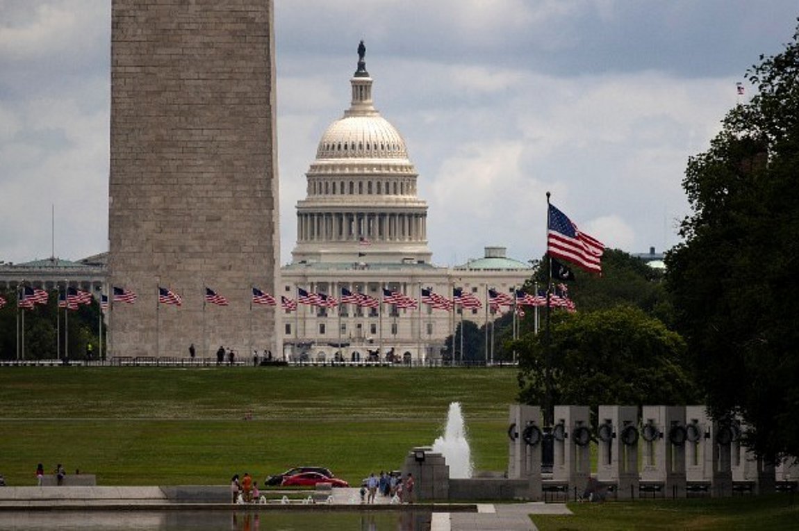 Οι ΗΠΑ προειδοποιούν το Ιράν για «σοβαρές επιπτώσεις» αν επιτεθεί εναντίον Αμερικανών