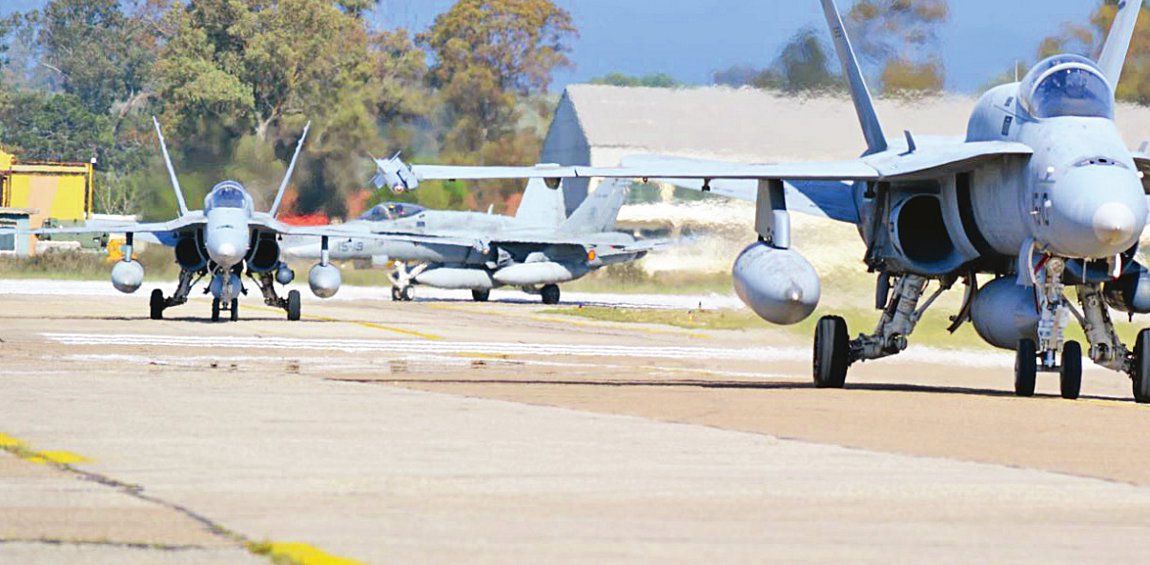 Τρεις συμβάσεις για τη θωράκιση των Ενόπλων Δυνάμεων